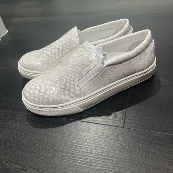 Steve Madden sneakers - Picture 4 of 6